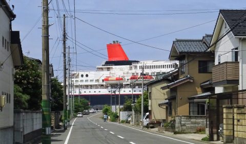 クルーズ船「にっぽん丸」ヨーソロー（新潟港）